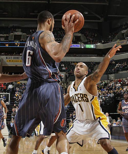 依然展现出 依然展现出